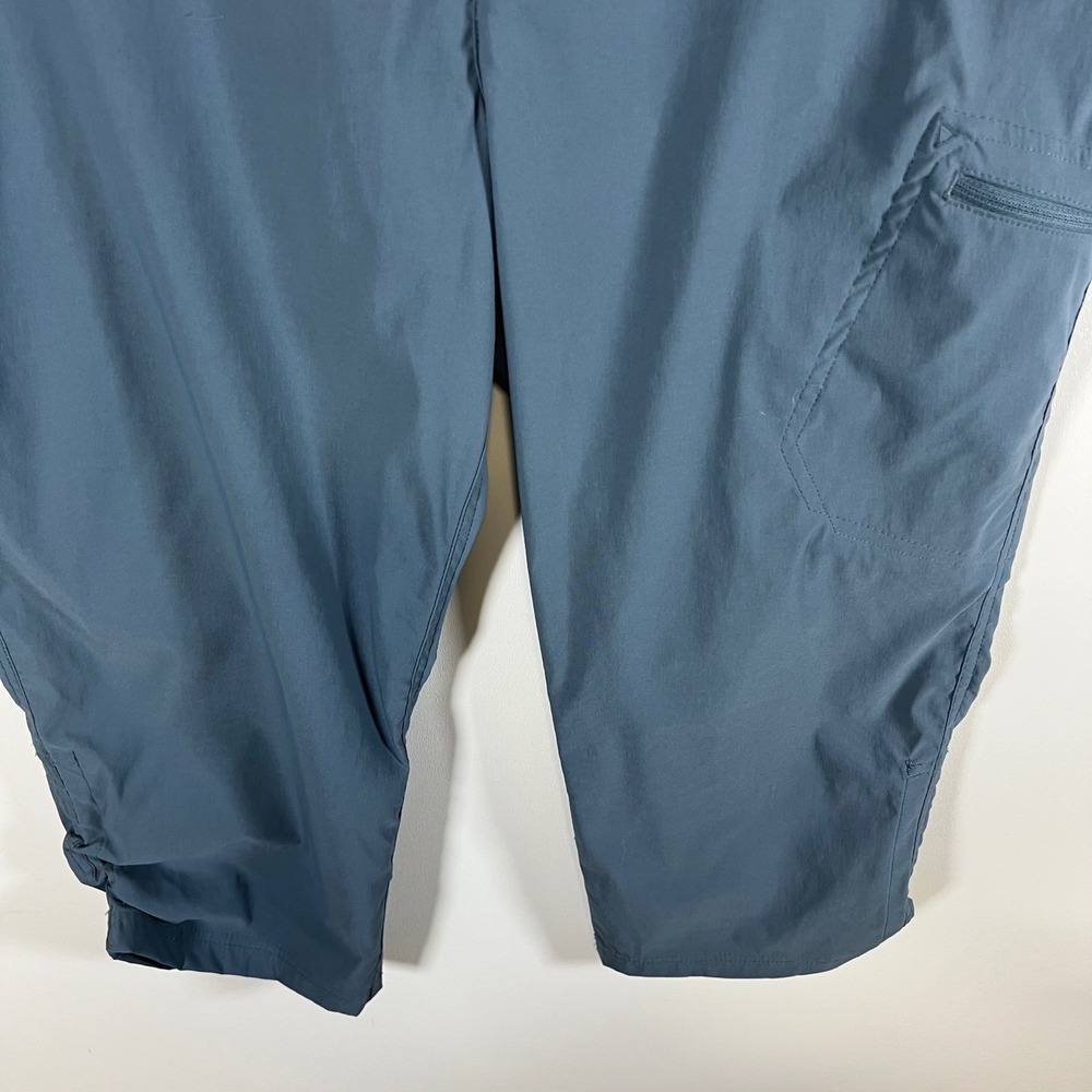 Eddie Bauer Women 12 Horizon Guide Capri Pants Blue Gray Outdoor Hiking Cropped - Picture 3 of 8